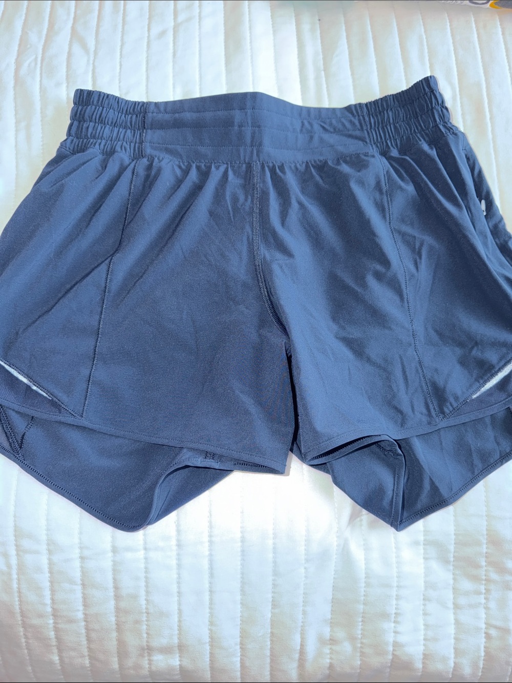 lululemon Hotty Hot HR 4inch short
